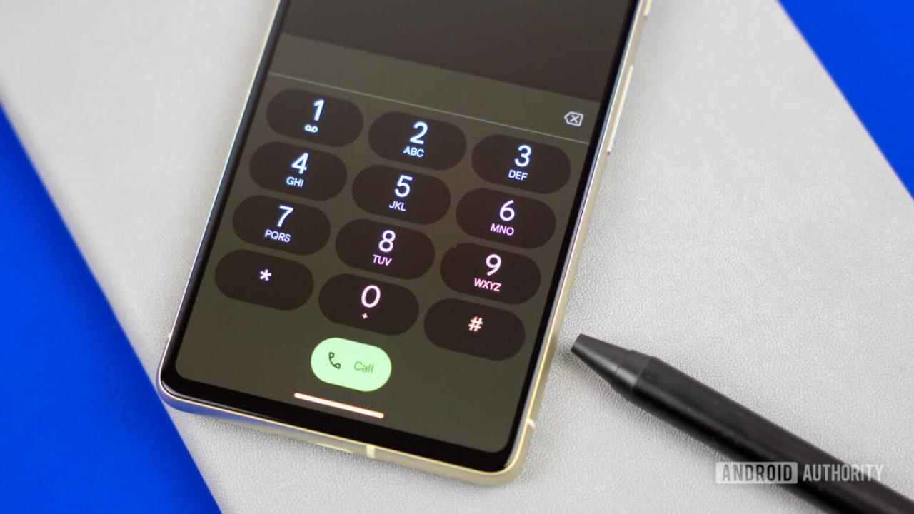 Phone google android app spam calls updated filter fantastic raphael jr features phoneworld Phone google android app spam calls updated filter fantastic raphael jr features phoneworld
